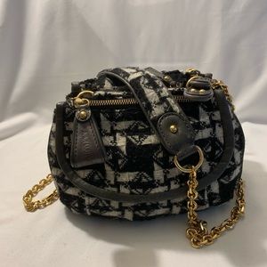 Like New Vintage Woven herringbone bag with chain detail strap